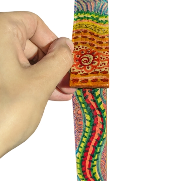 ♻️Riri Créativity | Hand-drawn Colorful Wooden House Shaped Mini Shelf Signed♻️ - Picture 6 of 11